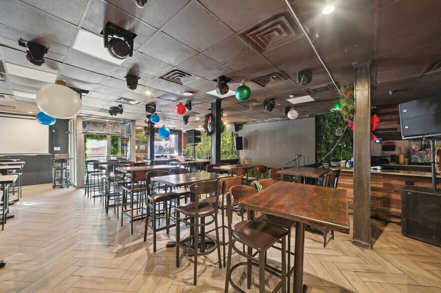 More Photos Of 487-489 21st Ave, Paterson Bar For Sale