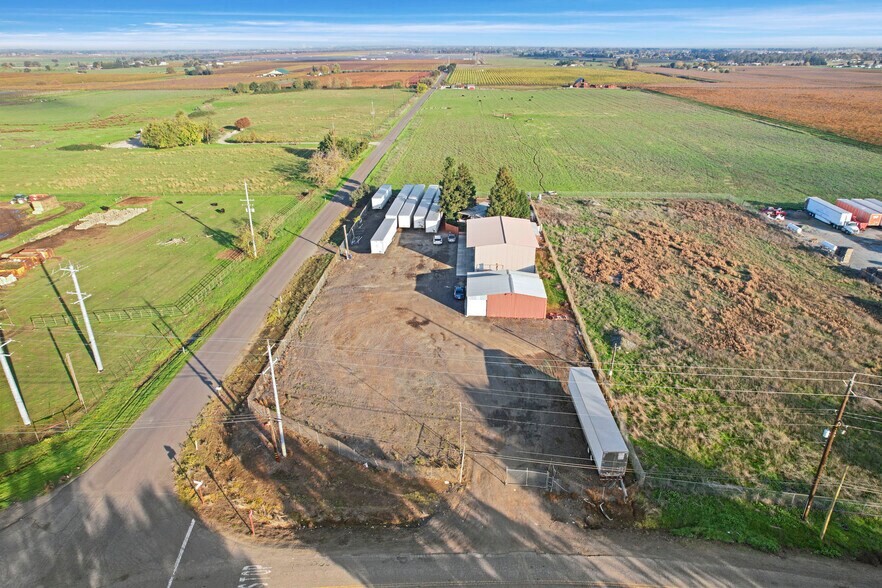 More Photos Of 10150 Mingo Rd, Galt Warehouse For Lease