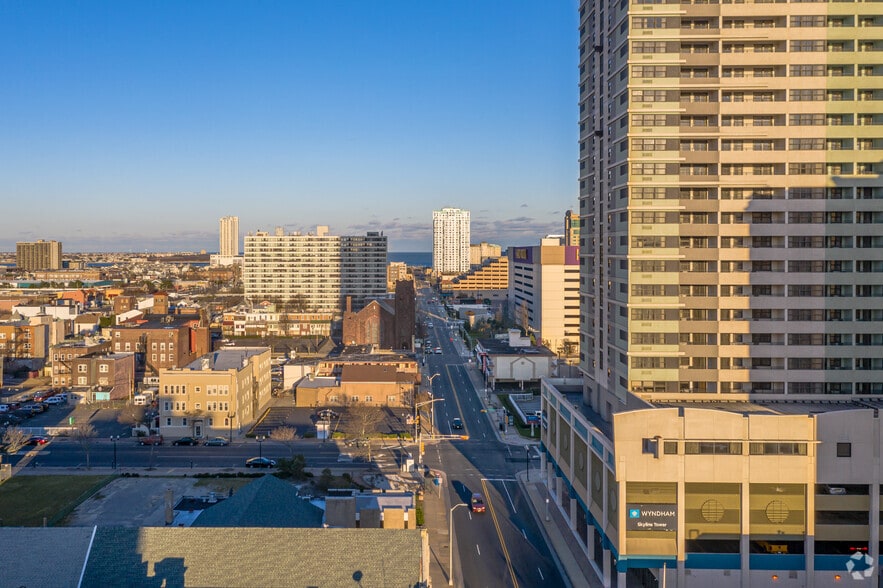 More Photos Of 1104 Pacific Ave, Atlantic City Hotel For Sale