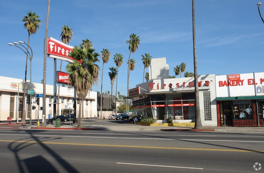 More Photos Of 6530 Van Nuys Blvd, Van Nuys Auto Repair For Sale