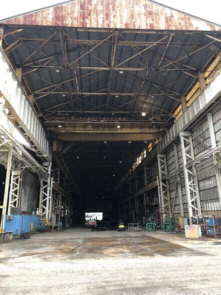 More Photos Of 91 W Front St, Orange Warehouse For Sale