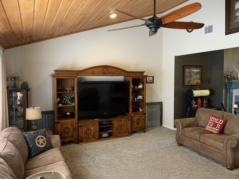 More Photos Of 572 County Road 3799, Paradise Land For Sale