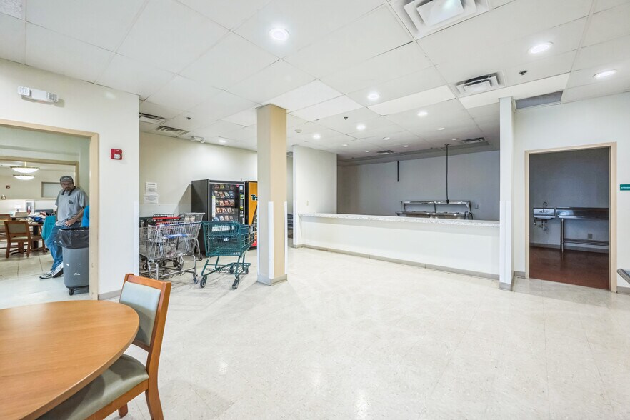 More Photos Of 126 Oriole St, Hot Springs Apartments For Sale