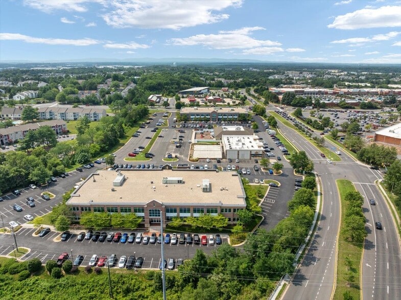 More Photos Of 8140 Ashton Ave, Manassas Medical For Sale