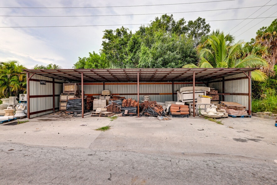 More Photos Of 17250 SW Railroad Ave, Indiantown Manufacturing For Sale