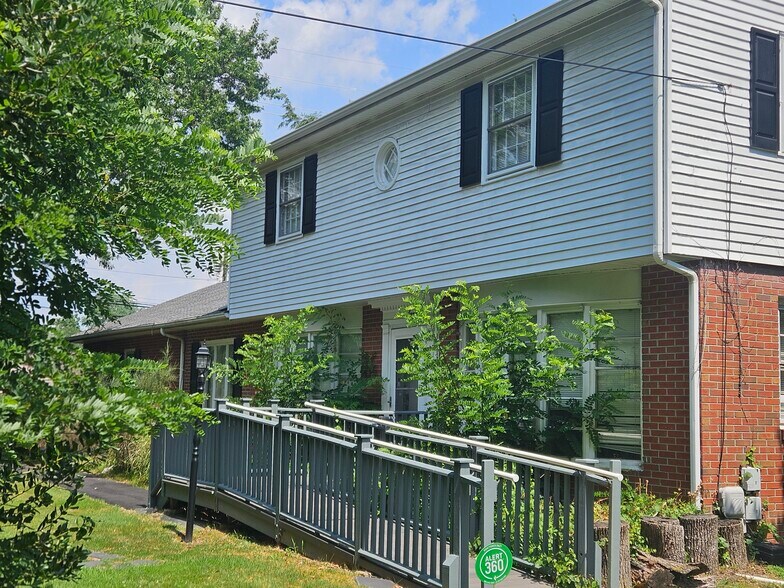 More Photos Of 170 Scotch Rd, Ewing Office For Sale