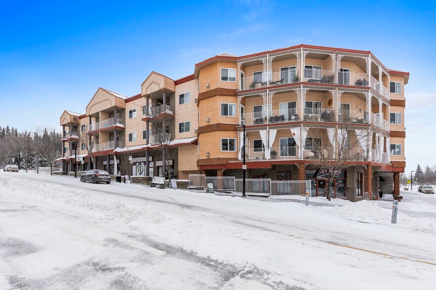 More Photos Of St Thomas St, St. Albert Apartments For Sale