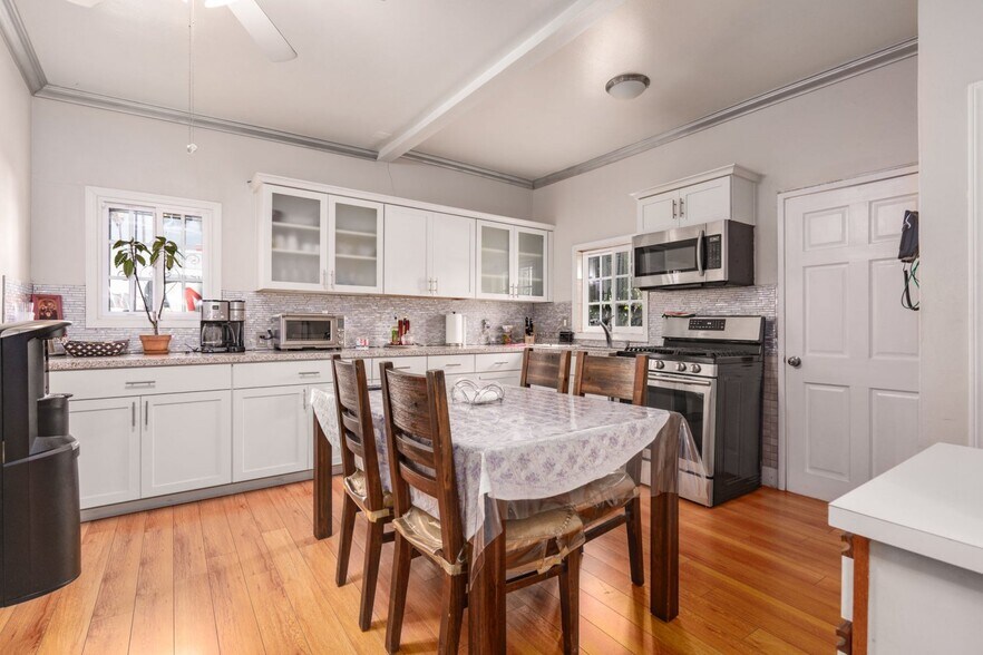 More Photos Of 1428 N Kenmore Ave, Los Angeles Apartments For Sale