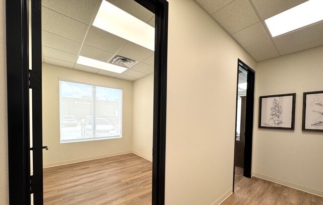 More Photos Of 142 SW 134th St, Oklahoma City Office For Lease