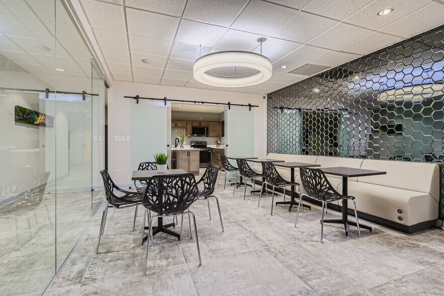 More Photos Of 6130 Greenwood Plaza Blvd, Greenwood Village Office For Sale