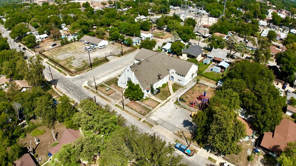 More Photos Of 507 E Mayfield Blvd, San Antonio Religious Facility For Sale