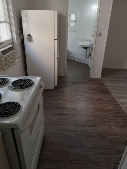 More Photos Of 213 Cedar St, Klamath Falls Apartments For Sale
