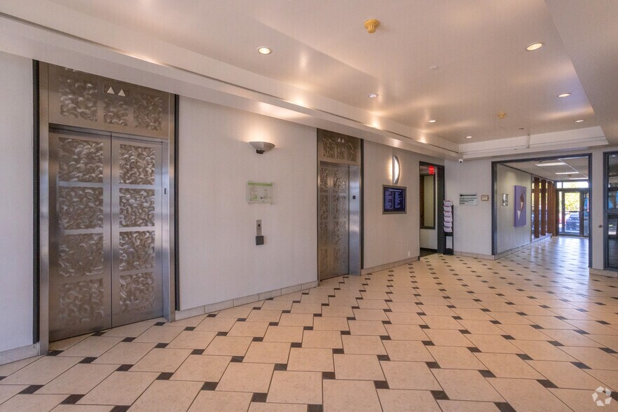 More Photos Of 4045 NW 64th St, Oklahoma City Office For Lease