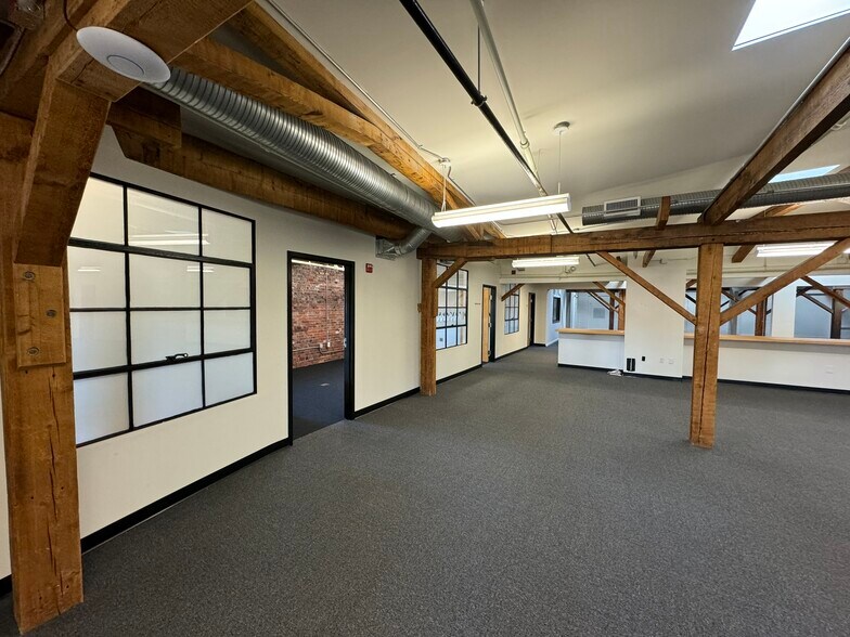 More Photos Of 20-36 Danforth St, Portland Light Distribution For Lease