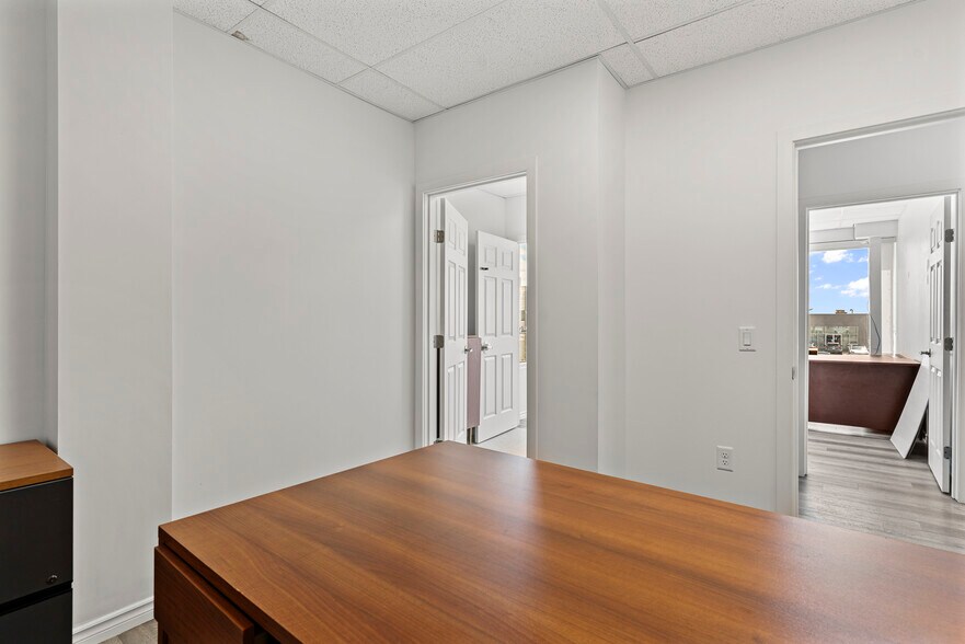 More Photos Of 4310 104 Av NE, Calgary Office For Sale