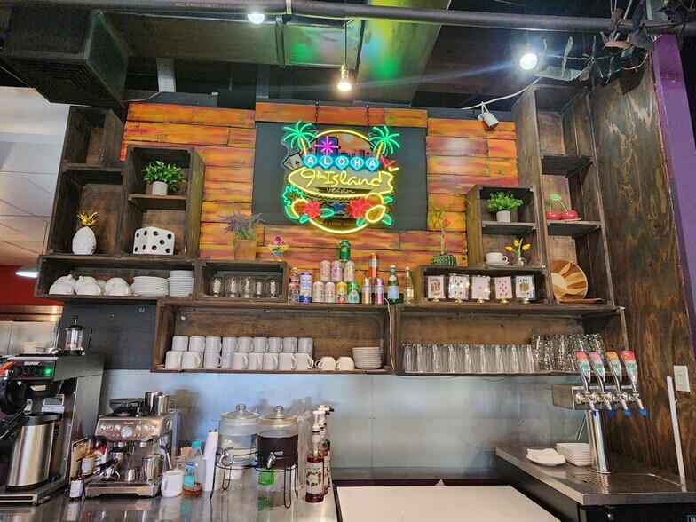 More Photos Of 66-437 Kamehameha Hwy, Haleiwa Storefront Retail Office For Lease