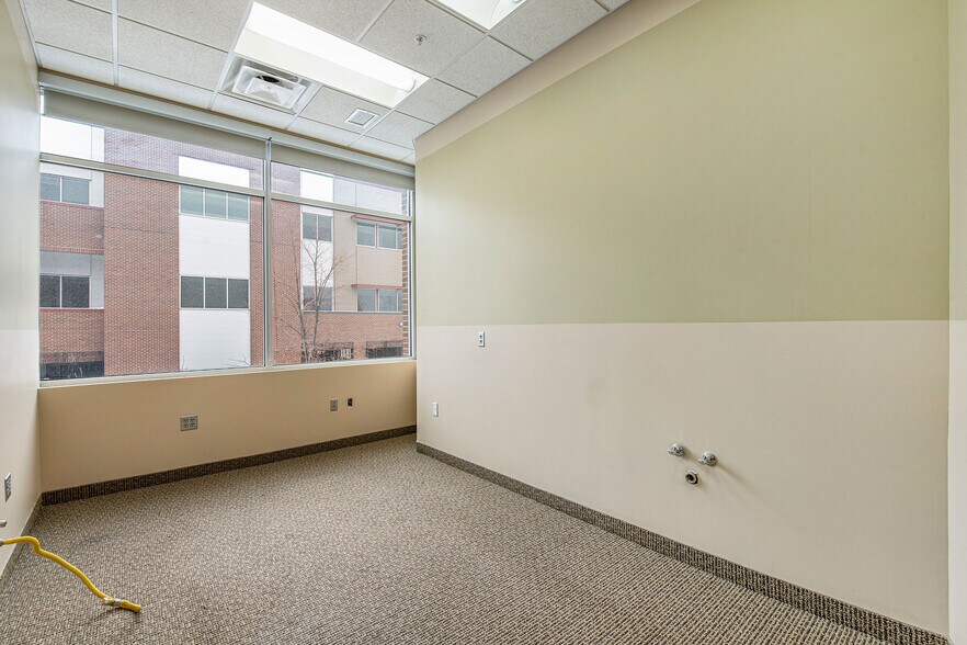 More Photos Of 495 Uinta Way, Denver Medical For Sale