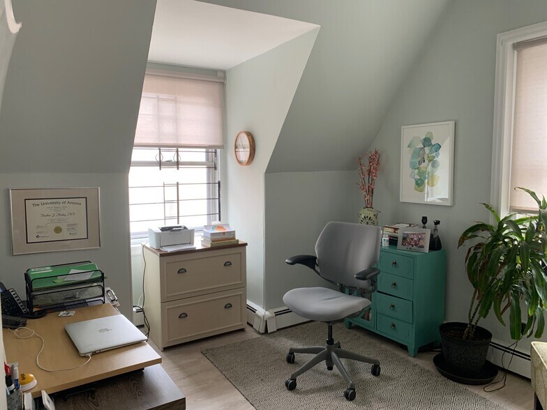 More Photos Of 110 S 20th St, Philadelphia Office For Sale