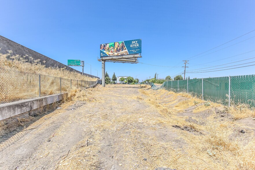 More Photos Of 5133 S State Route 99 W Fr Rd, Stockton Land For Sale