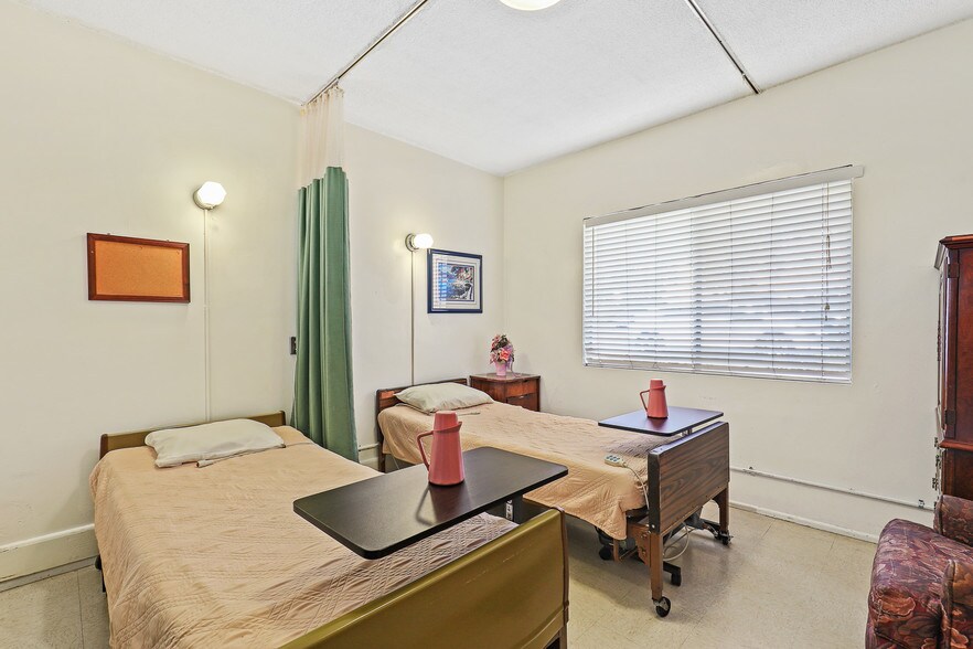 More Photos Of 2637 E Washington Blvd, Pasadena Skilled Nursing Facility For Sale