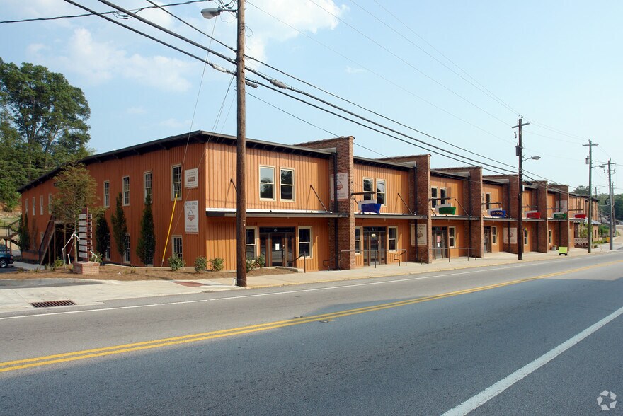 More Photos Of 2100 Main St, Porterdale Apartments For Lease