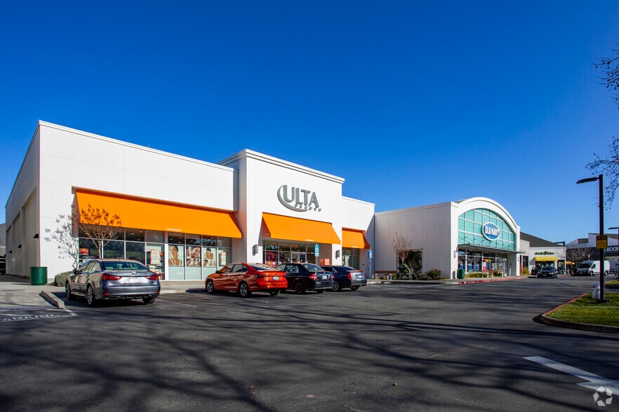 More Photos Of 1975 Diamond Blvd, Concord Unknown For Lease