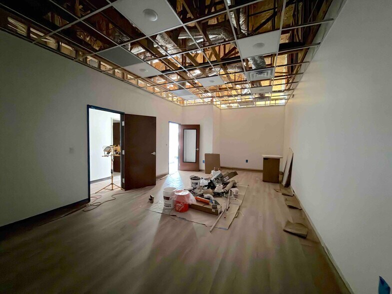 More Photos Of 11583 Independence Pky, Frisco Medical For Sale