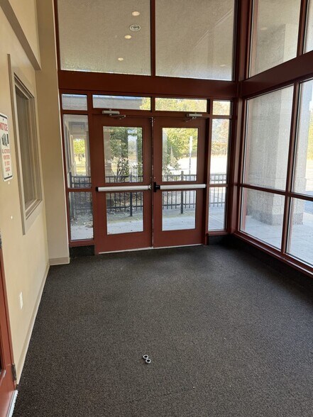 More Photos Of 215 Fast Ice Dr, Midland Research And Development For Sale