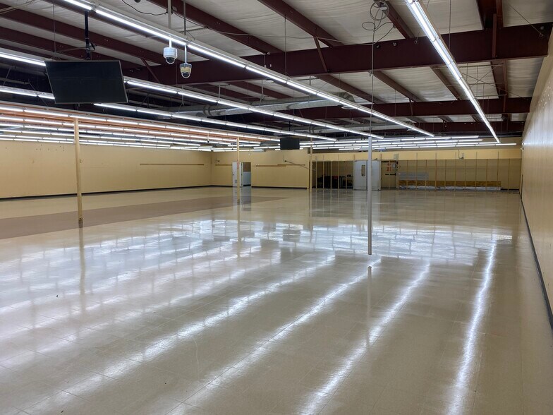 More Photos Of 4404 Old Rural Hall Rd, Winston-Salem Freestanding For Lease