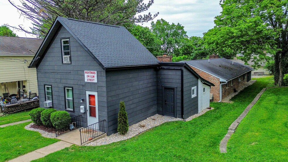 Primary Photo Of 319 N Elm St, Oxford Apartments For Sale