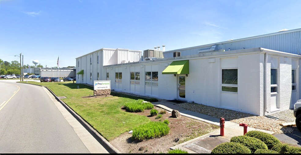 More Photos Of 1137 Progress Rd, Suffolk Manufacturing For Lease