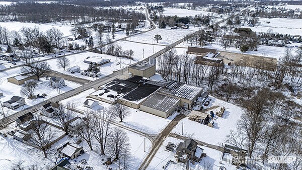 More Photos Of 9465 Edison St NE, Alliance Manufacturing For Sale