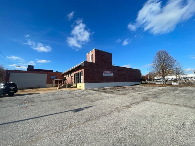 More Photos Of 3975 - 4029 Papin St, Saint Louis Warehouse For Lease
