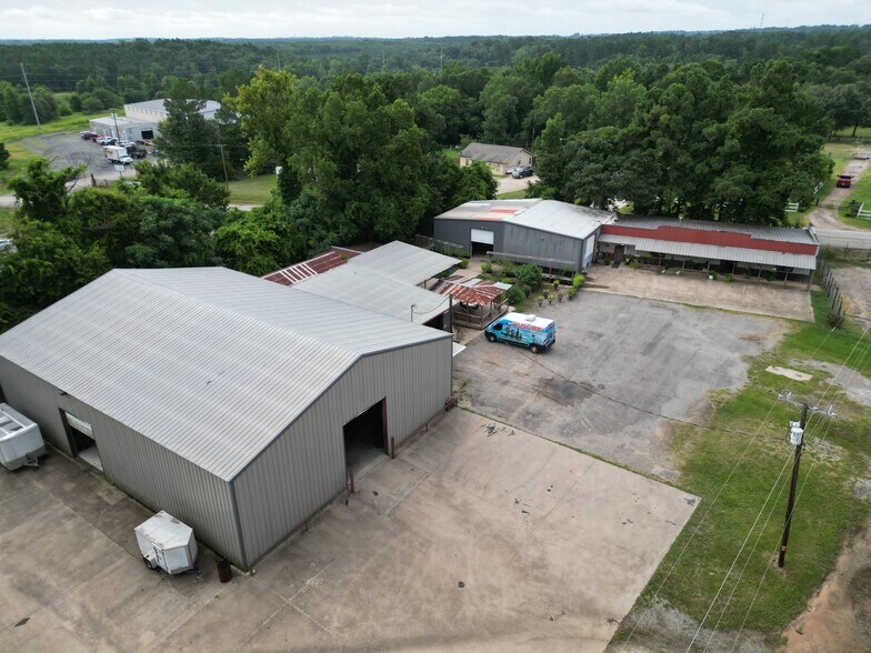 More Photos Of 4895 FM 850, Tyler Flex For Sale