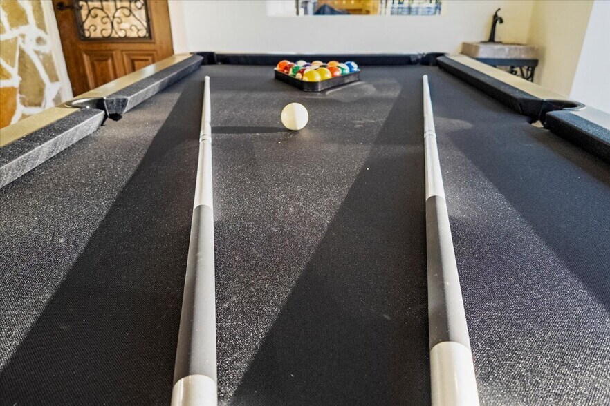 More Photos Of 8811 West Ln, Magnolia Office For Sale