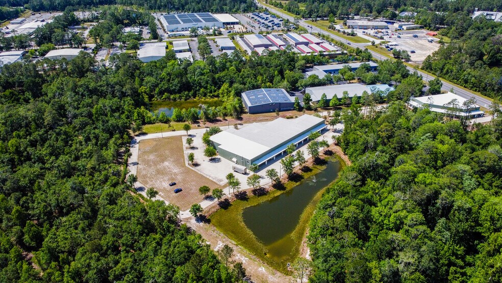 More Photos Of 7065 NW 22nd St, Gainesville Warehouse For Lease