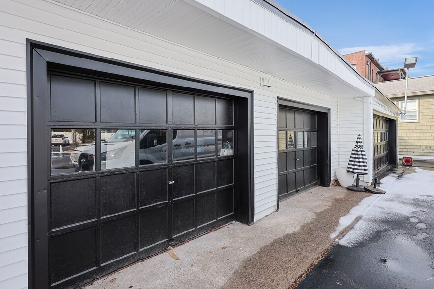 More Photos Of 111-115 N Main St, Mansfield Storefront Retail Office For Sale