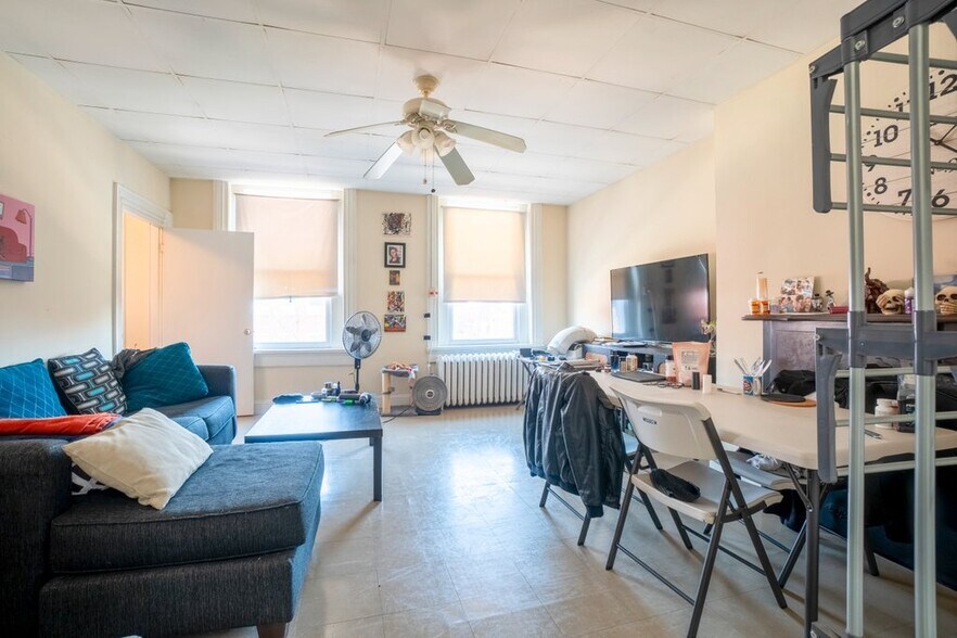 More Photos Of , Baltimore General Retail For Sale