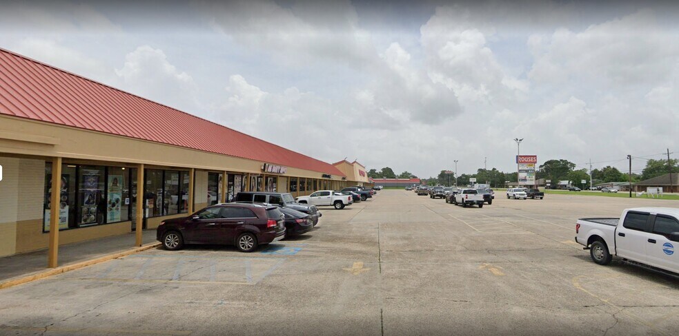 More Photos Of 58480 Plaquemine St, Plaquemine Unknown For Lease