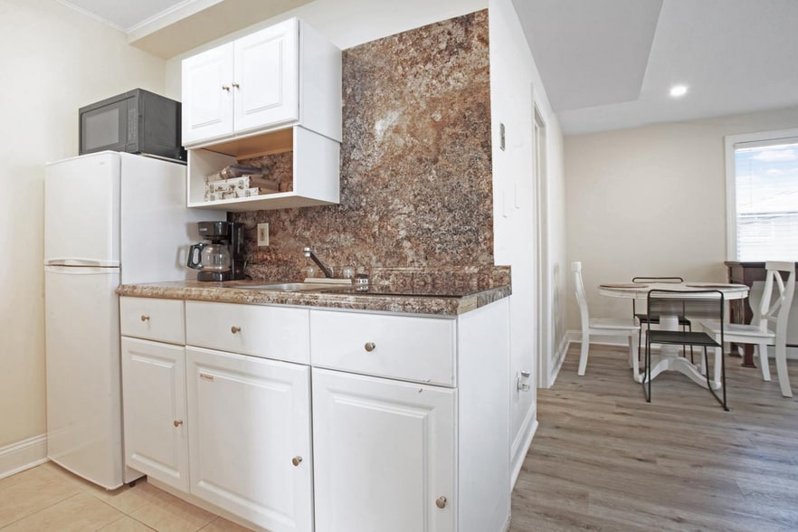 More Photos Of 6109 Atlantic Ave, Wildwood Crest Specialty For Sale
