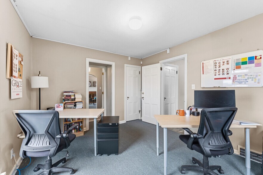 More Photos Of 201 N Cleveland Massillon Rd, Akron Office For Sale