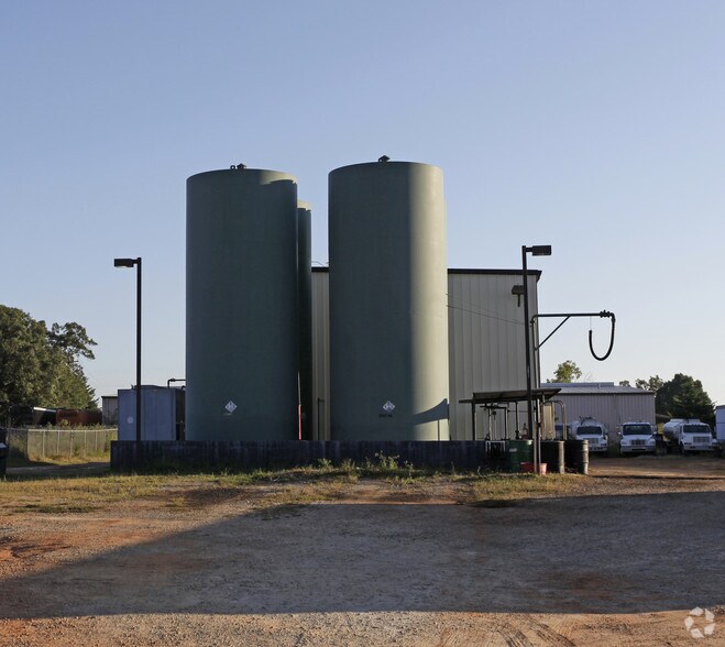 More Photos Of 10 Geneva Ct, Mauldin Manufacturing For Sale