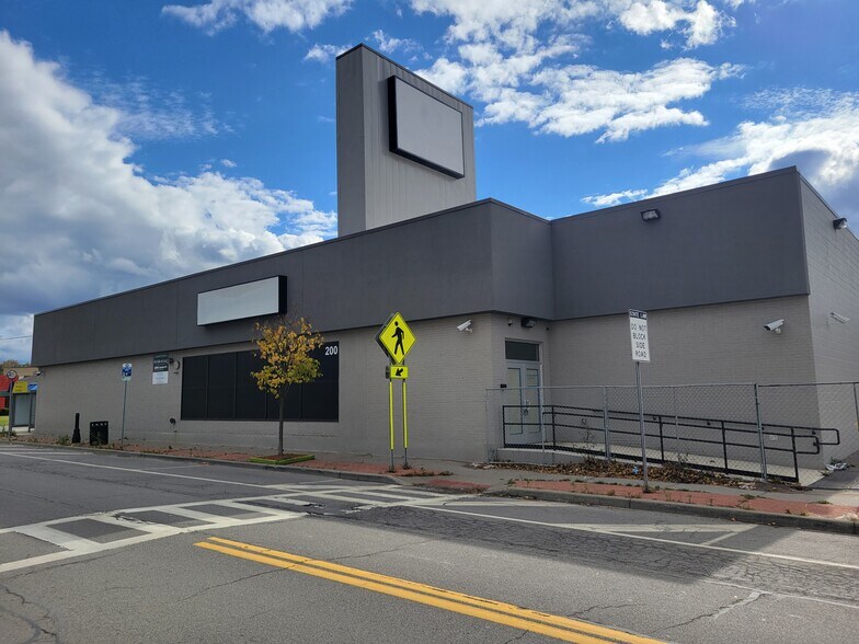 Primary Photo Of 200-210 Main St, Johnson City Freestanding For Sale