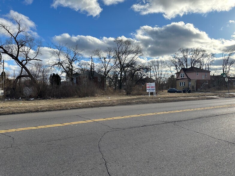 More Photos Of 3302 7 Mile Rd, Detroit Land For Sale
