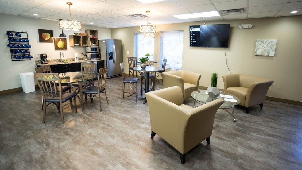 More Photos Of 1575 McFarland Rd, Pittsburgh Coworking Space