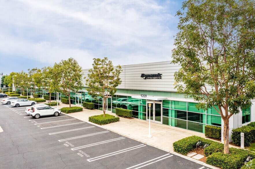 More Photos Of 9207-9221 Research Dr, Irvine Research And Development For Sale