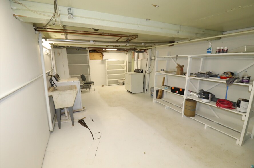 More Photos Of 220 Main St E, Ashland Office For Sale