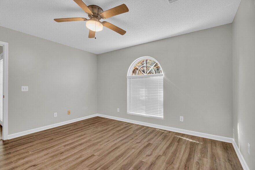 More Photos Of 738 Black Mountain Rd, Toccoa Apartments For Sale