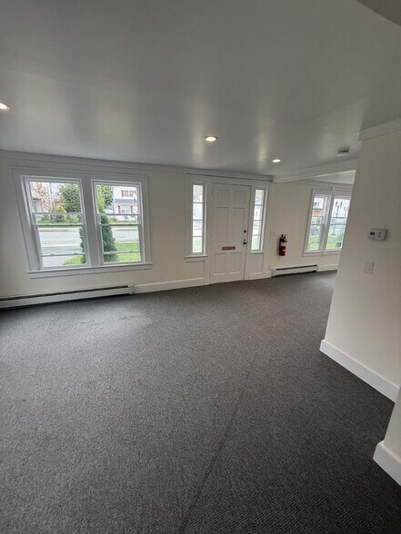 More Photos Of 128 N Ocean Ave, Patchogue Medical For Lease