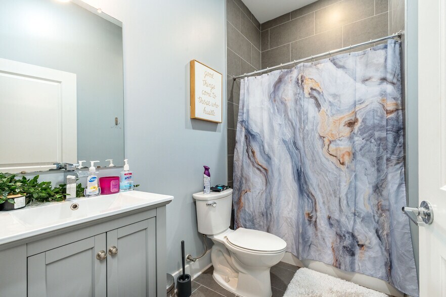 More Photos Of 3925 Haverford Ave, Philadelphia Apartments For Sale